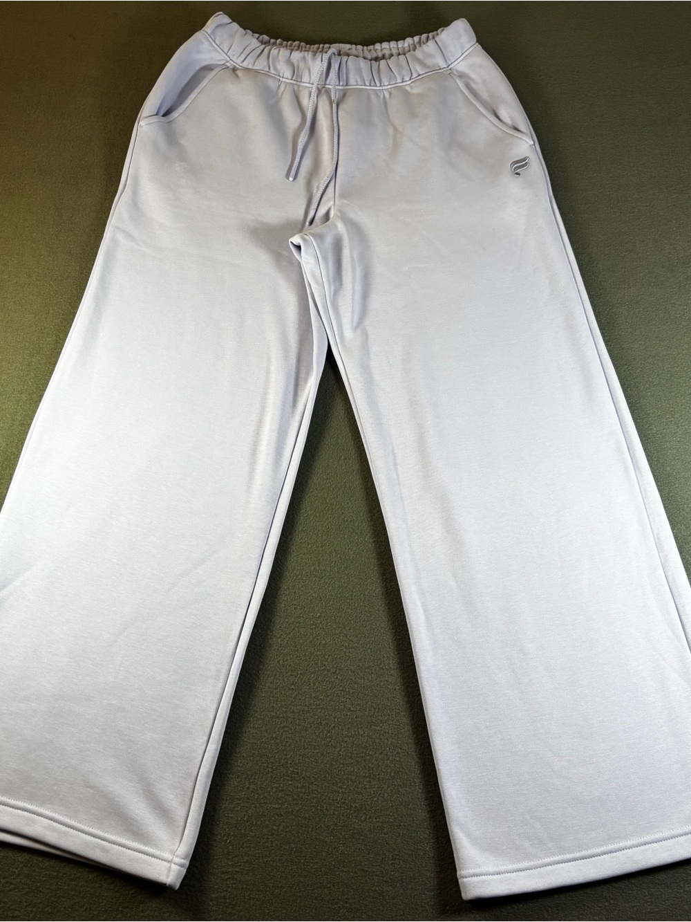 FABLETICS Cozy Fleece Wide Leg Sweatpant in Lilac- Size Small - Picture 5 of 13